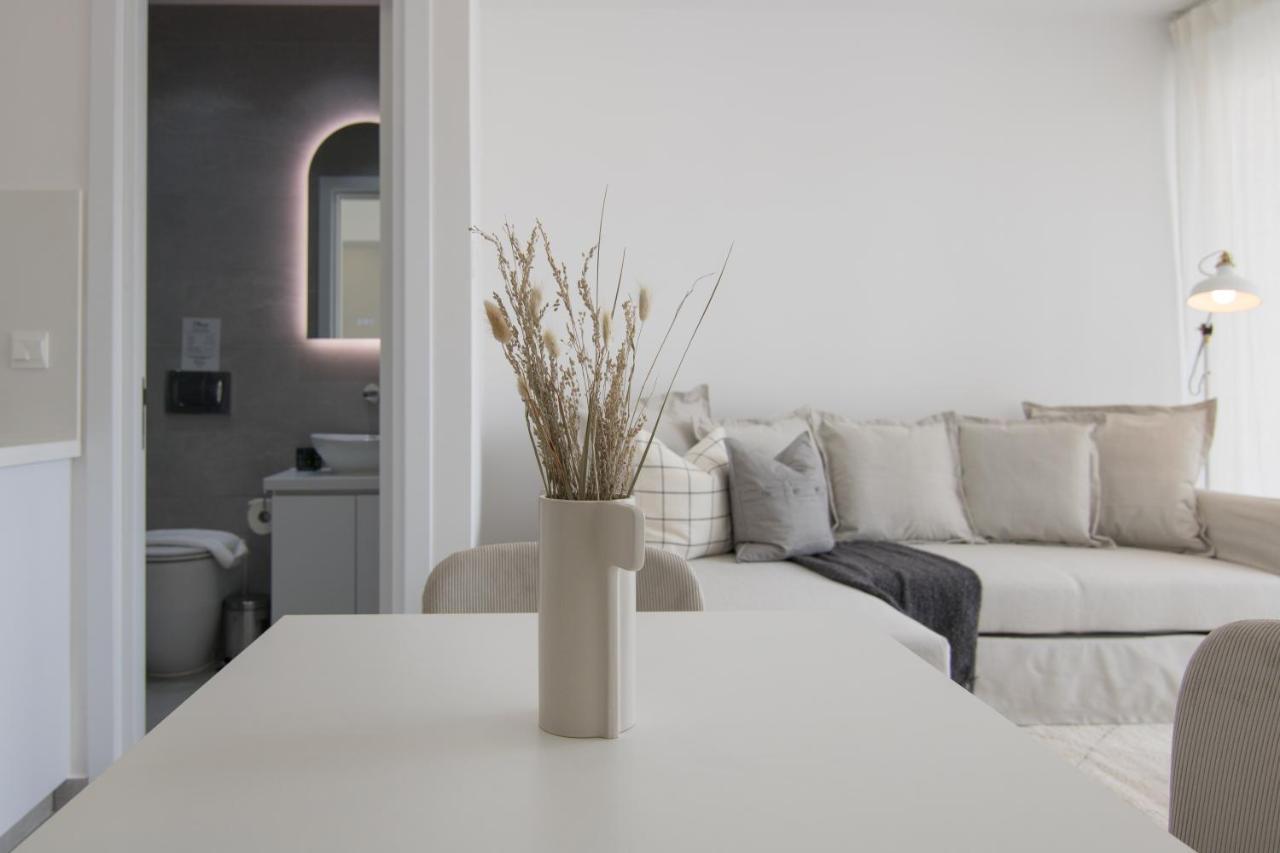 Phaedrus Living Seaview Modern Flat Limnaria 134 Apartment Paphos Exterior foto