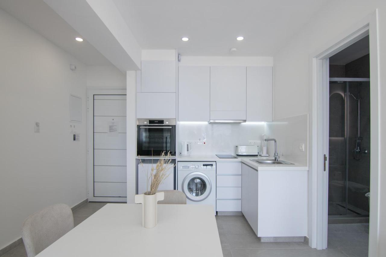 Phaedrus Living Seaview Modern Flat Limnaria 134 Apartment Paphos Exterior foto